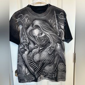 NWT Graphic T-Shirt - Black
